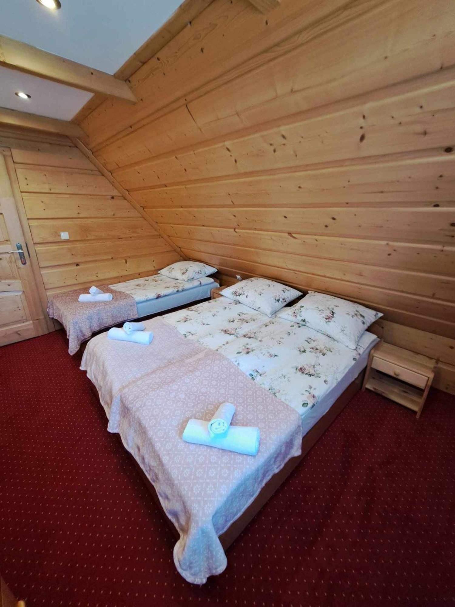 Apartament U Chowancow Banska Nizna Bagian luar foto